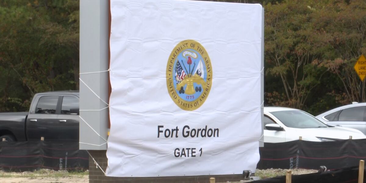 Fort Gordon gets ready for renaming with new signs