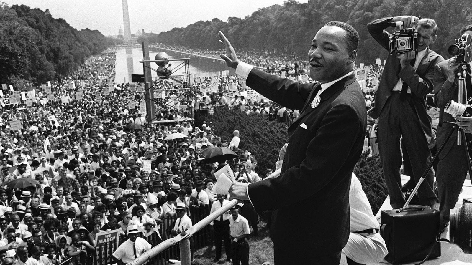 Martin Luther King Jr. speaking to crowd in Washington DC