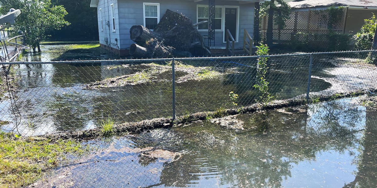 With no rain around, Augusta street floods – and source is a mystery With no rain around, Augusta street floods – and source is a mystery
