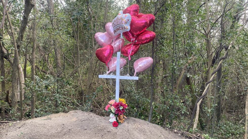A memorial honors Maylashia Shantebia Hogg on Monday in Barnwell.