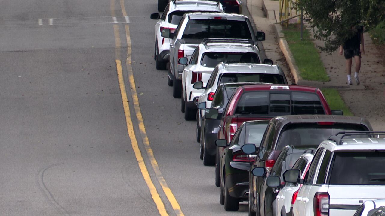 Lakeside High School traffic