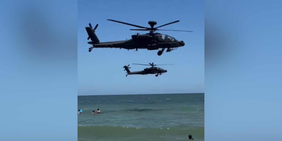 Sospesi 8 piloti di Apache dopo il volo durante il Salute from the Shore