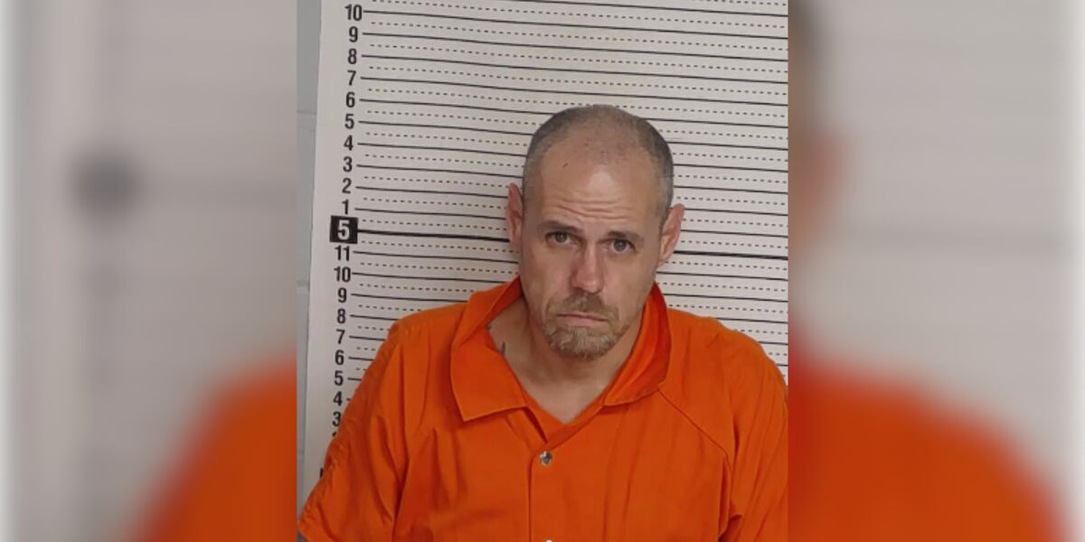Gleiberman Ga Inmate Ga., inmate not re-shackled after X-ray, leading to December escape