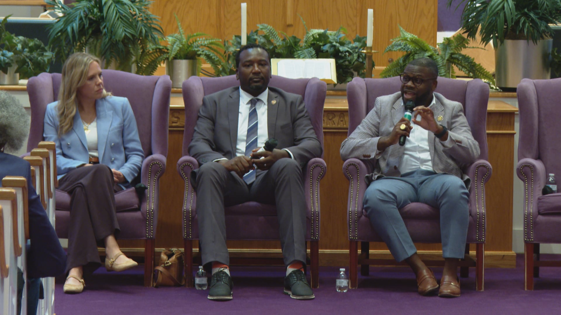 Democratic candidates rally S . C . voters ahead of general election