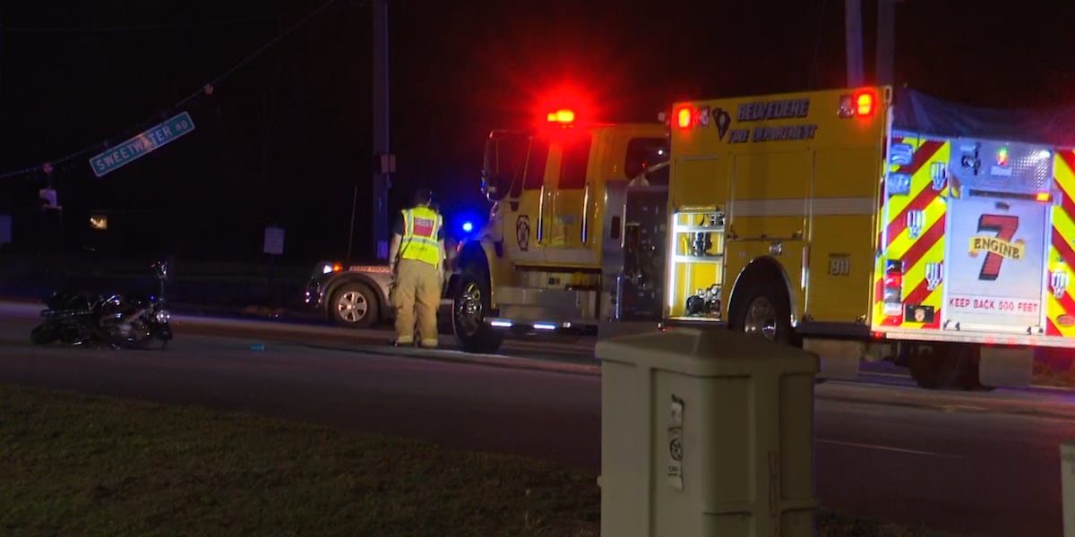Traffic light falls on person riding a motorcycle in Aiken County Traffic light falls on person riding a motorcycle in Aiken County