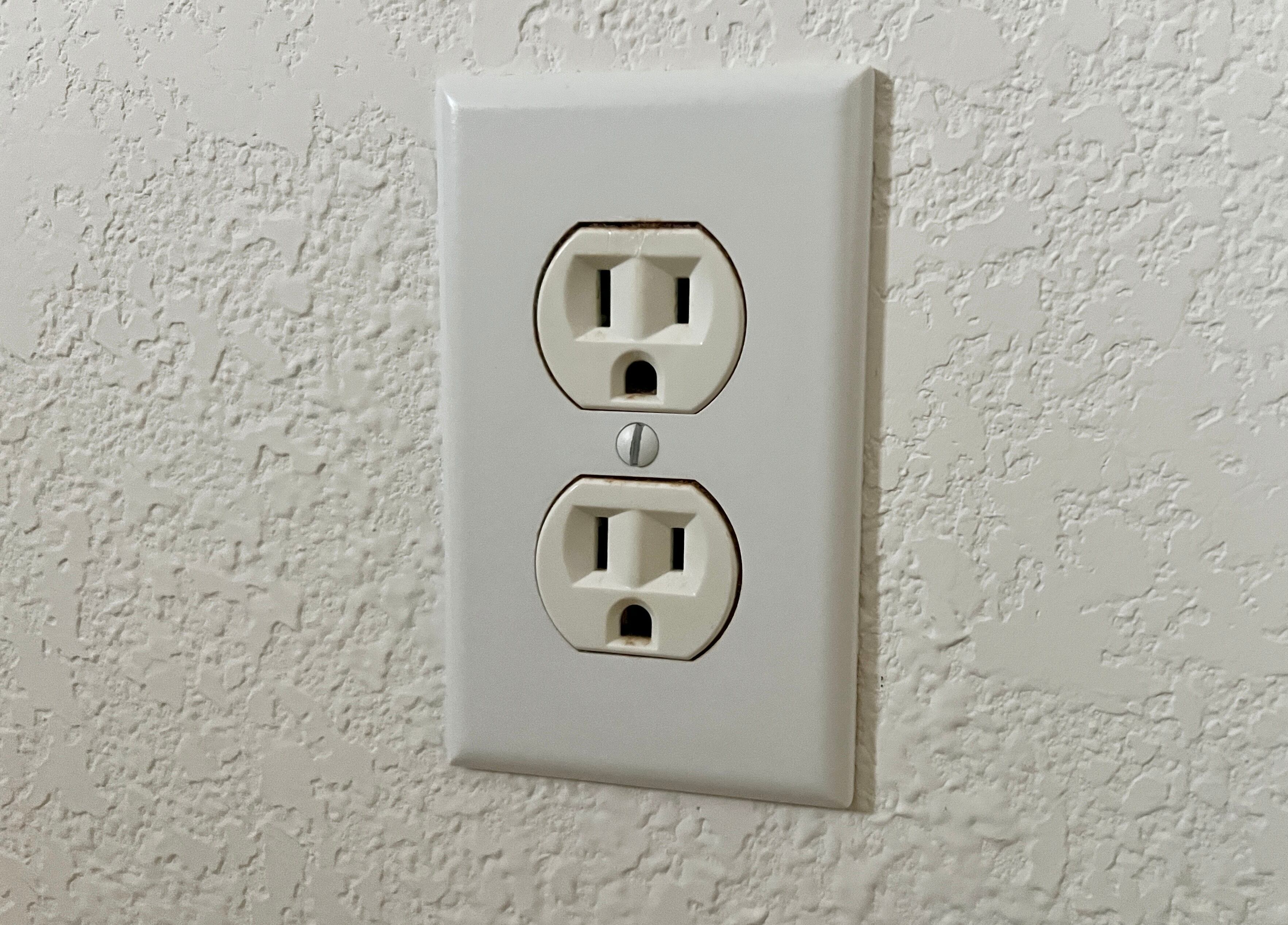 Electrical outlet