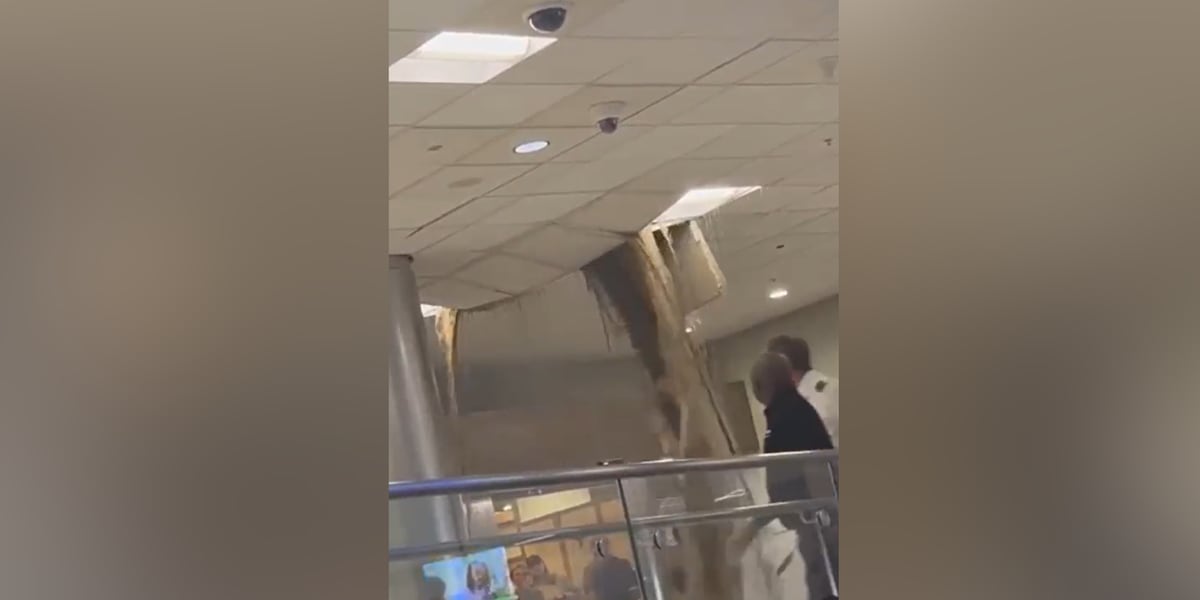 Water gushes from ceiling at Hartsfield-Jackson Atlanta International