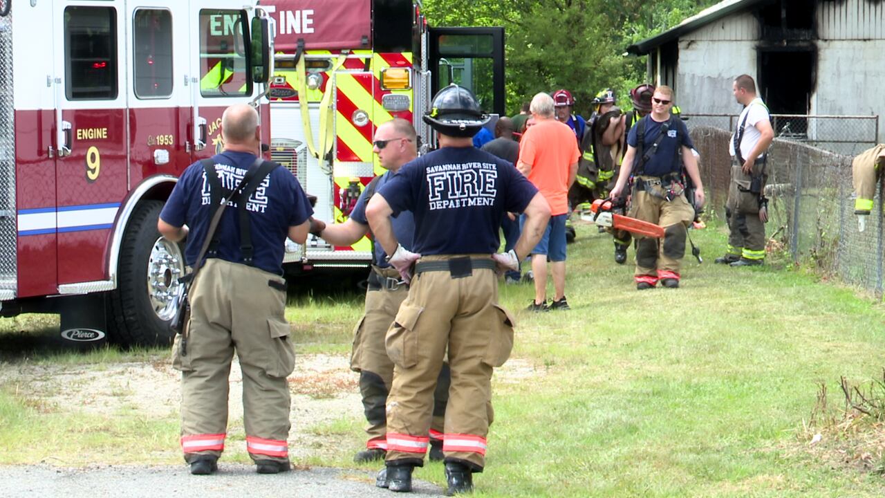 Firefighters share tips as temperatures rise