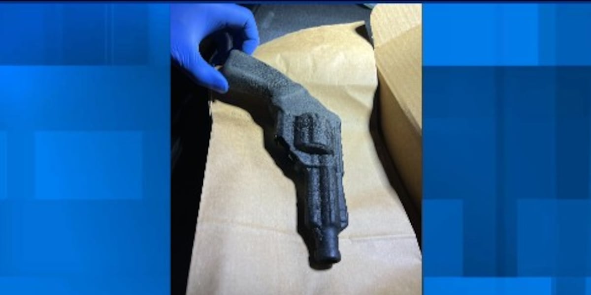 S.C. man killed after pointing glass bottle shaped like gun at deputy