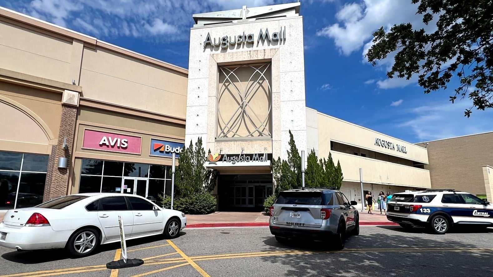 Augusta Mall shooting