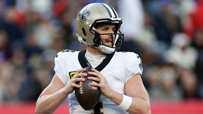 Saints QB Derek Carr announces retirement from NFL after 11 seasons
