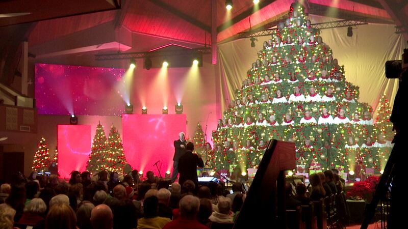 Singing Christmas Tree at Abilene Baptist Church