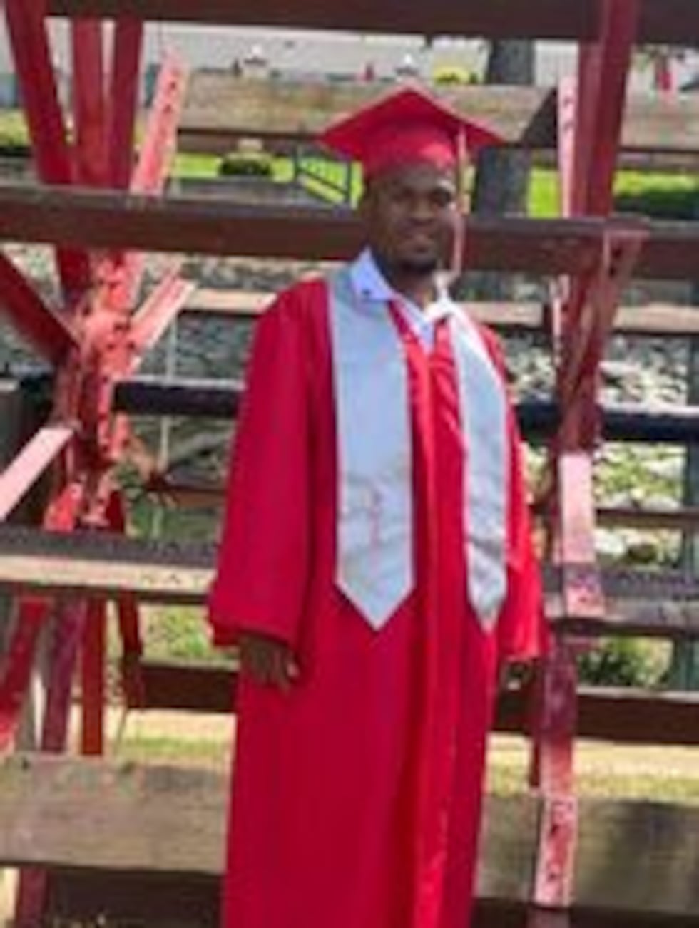 Jakwan Gunter, 19 years old of the 2000 Blk. Clark Street