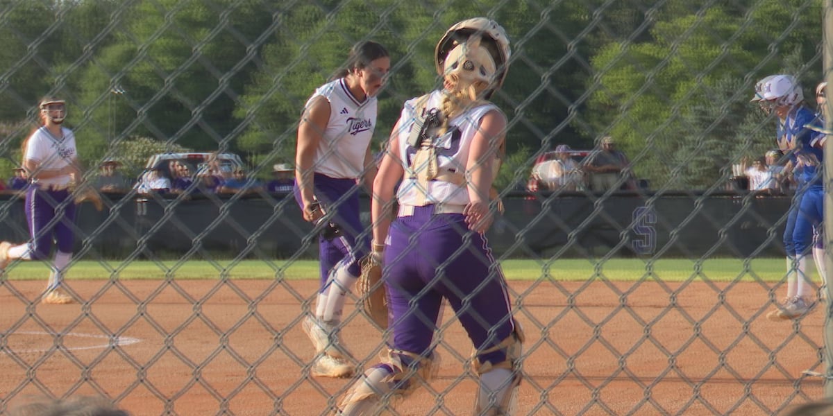 Lady Tigers win game 1 of SCHSL 2A state softball series