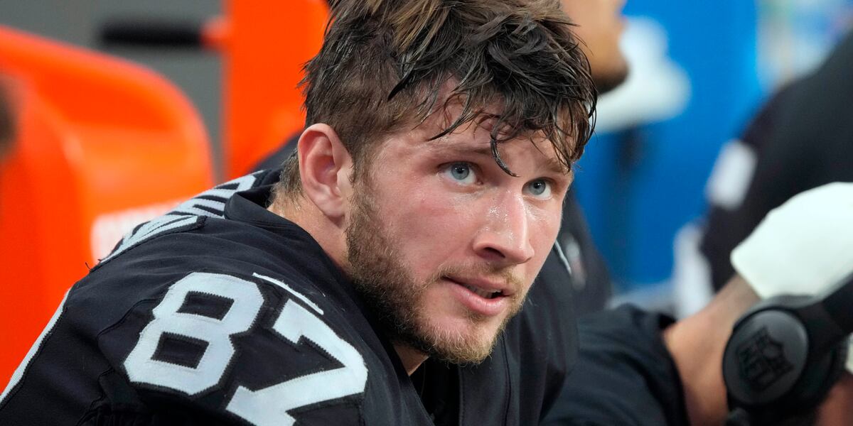 Nfl Player Daily Routine NFL player learns about cancer diagnosis during routine physical exam