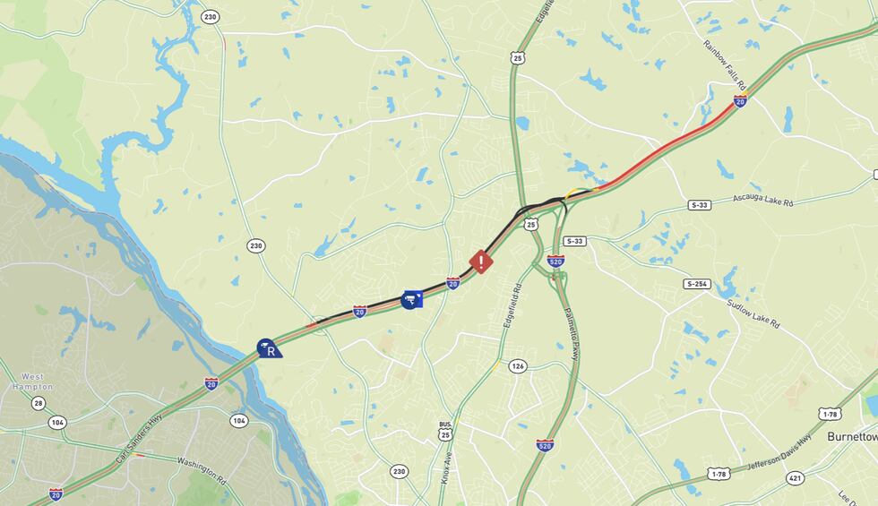 This was the situation at 1 p.m. The black line means traffic is not moving.