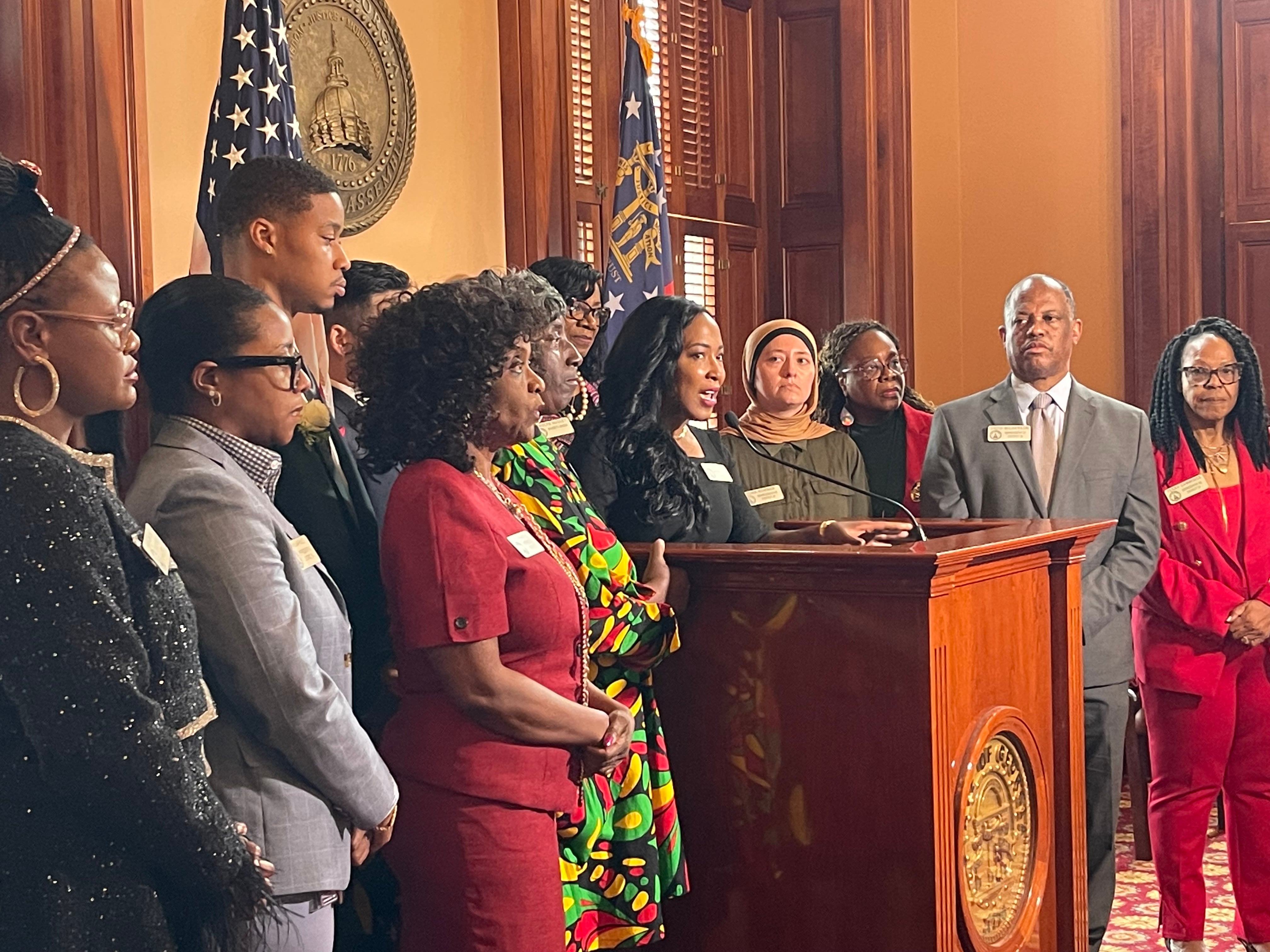 Ga . lawmakers reach impasse during heated debate over property tax relief