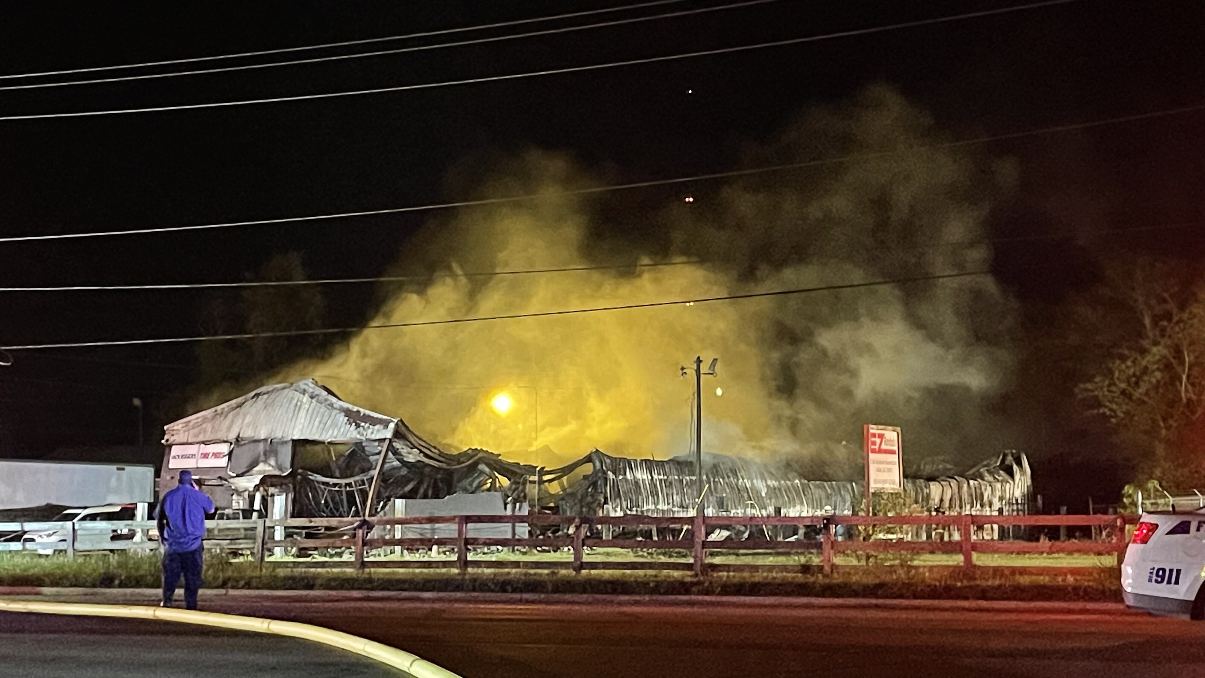 Crews battle fire at Jack Rogers Tire Pros in Aiken