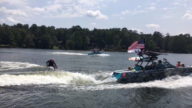 wake surfing